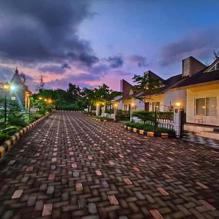Pushpam Sanskruti Resort Karjat - A Pure Veg Resort Dhamni Εξωτερικό φωτογραφία