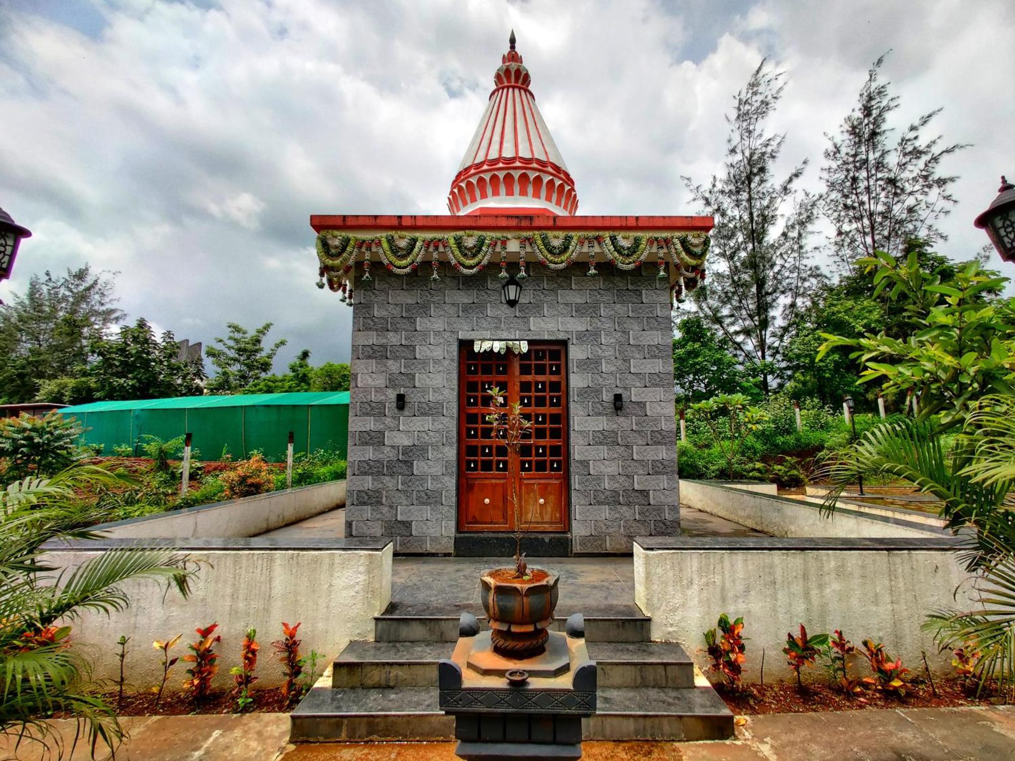 Pushpam Sanskruti Resort Karjat - A Pure Veg Resort Dhamni Εξωτερικό φωτογραφία